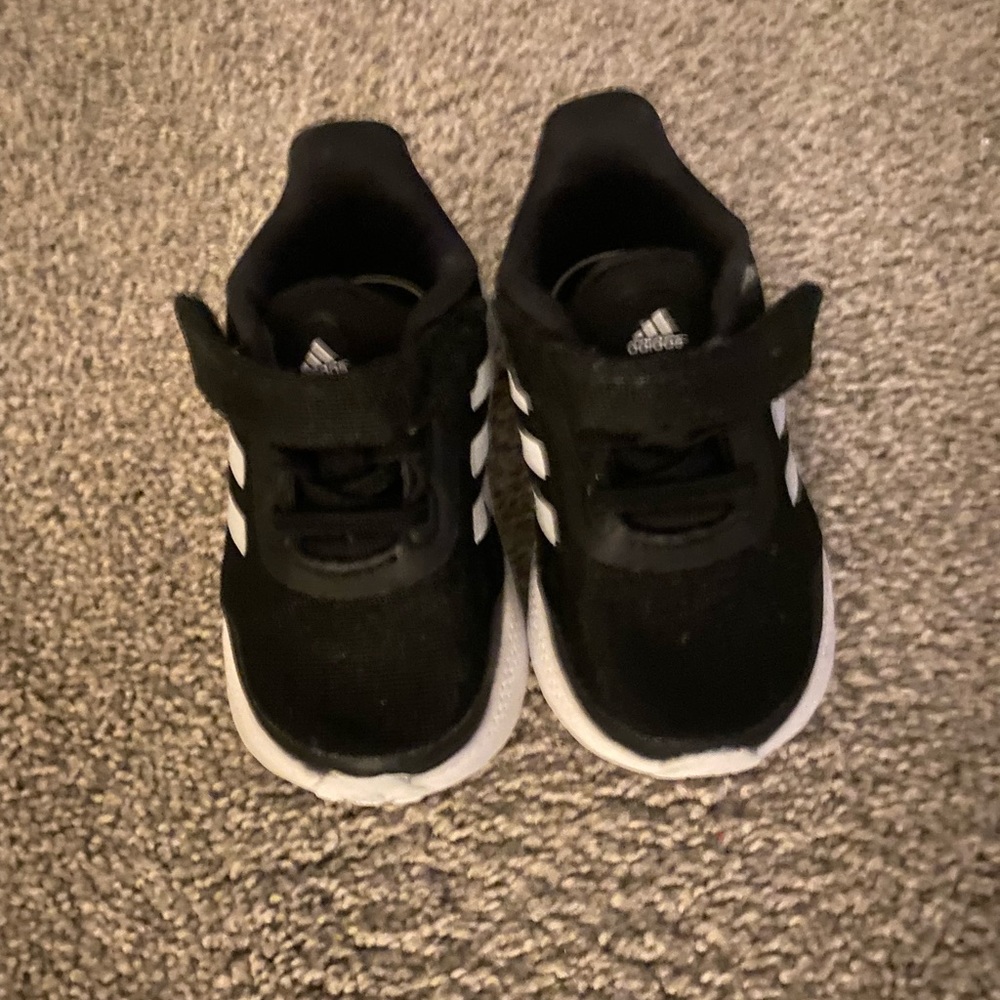 Adidas baby walker sneaker OFFERS!